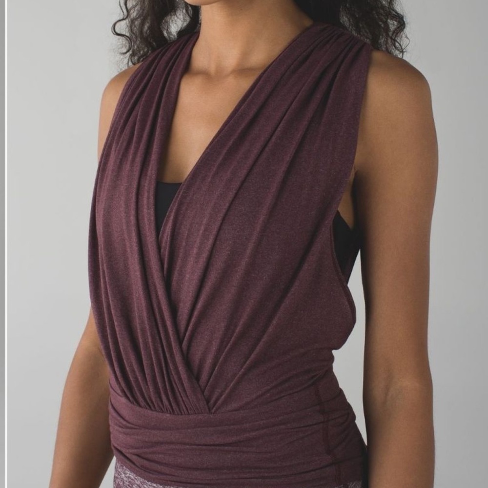 Lululemon - Picture 6 of 9